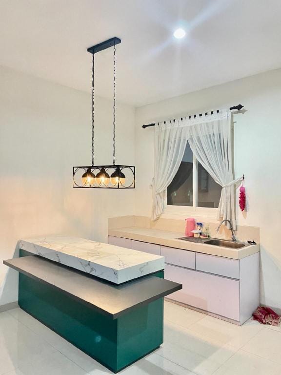 Apple Eight 2BR Villa Villa in Batu