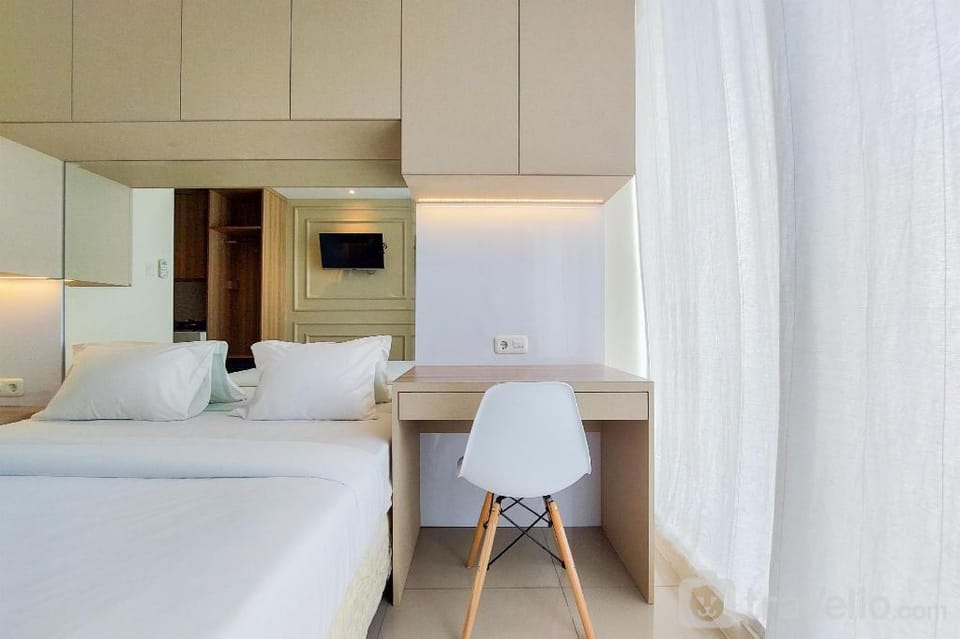 Cozy Stay Studio at Tree Park City BSD By Travelio Apartment in West Java