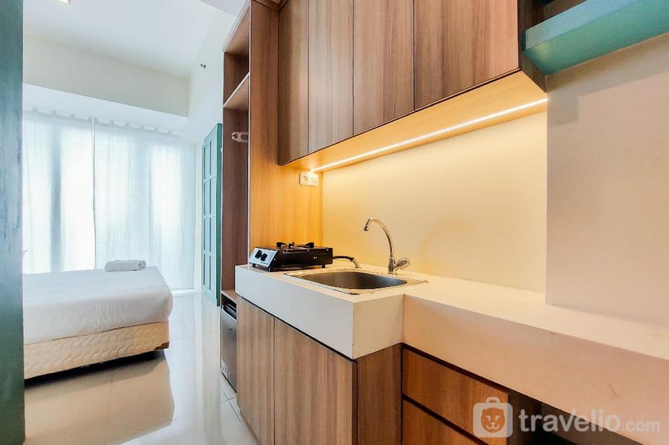 Cozy Stay Studio at Tree Park City BSD By Travelio Apartment in West Java