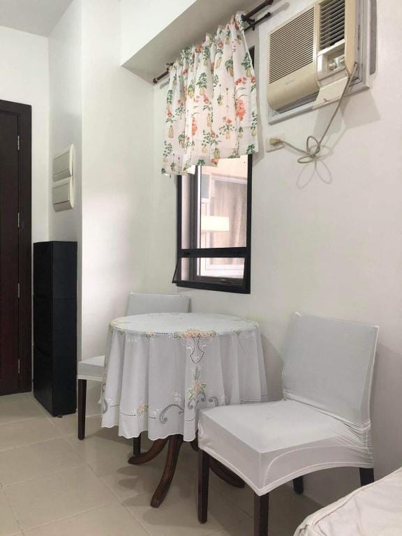 Cheerful and relaxing place Vacation rental in Pasay