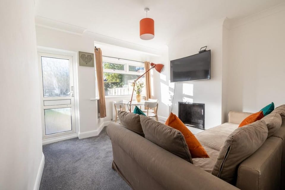 Two bedroom apartment in Dartford- Lovely decor Apartment in Dartford