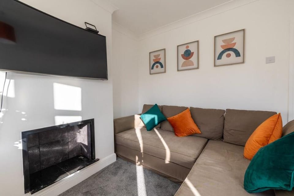 Two bedroom apartment in Dartford- Lovely decor Apartment in Dartford