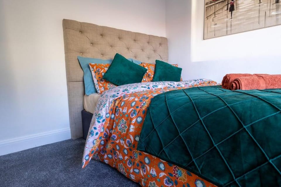 Two bedroom apartment in Dartford- Lovely decor Apartment in Dartford