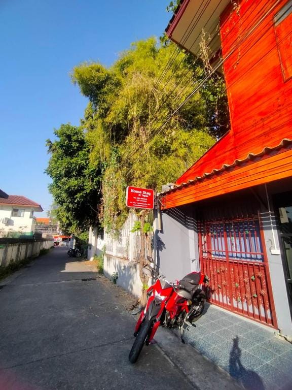 Home stay at tapae Chiang Mai  Vacation rental in Chiang Mai