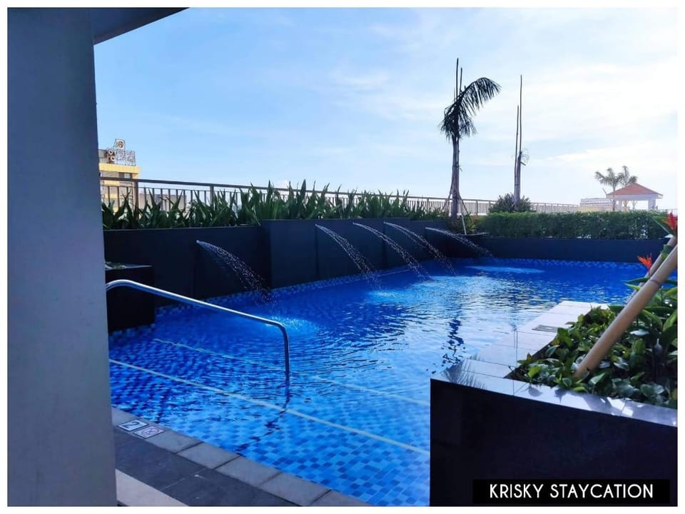 Manila Bay View Staycation near MOA Apartment in Pasay