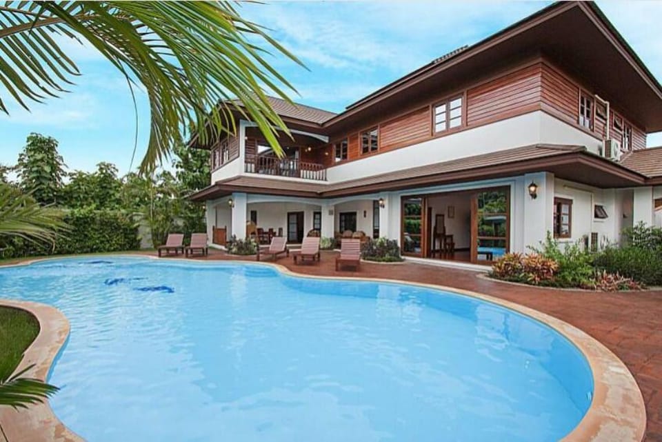 Oriential Thai Luxury Villa with Private Pool Vacation rental in Chiang Mai