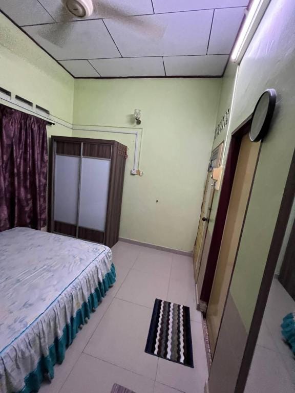 Homestay Hj Abu Melaka Pindah@Alor Gajah Vacation rental in Malaysia