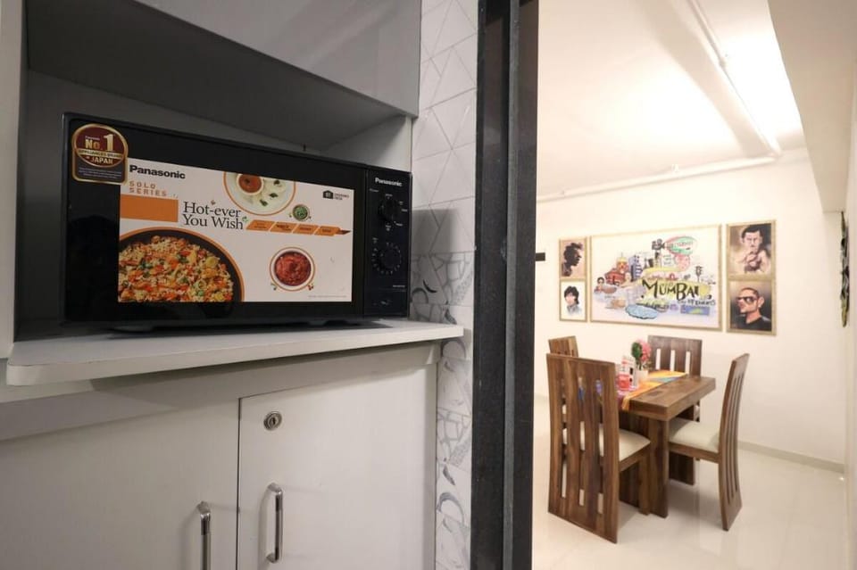 Filmy Apartment- 2 Bedroom Goregaon East  Apartment in Mumbai