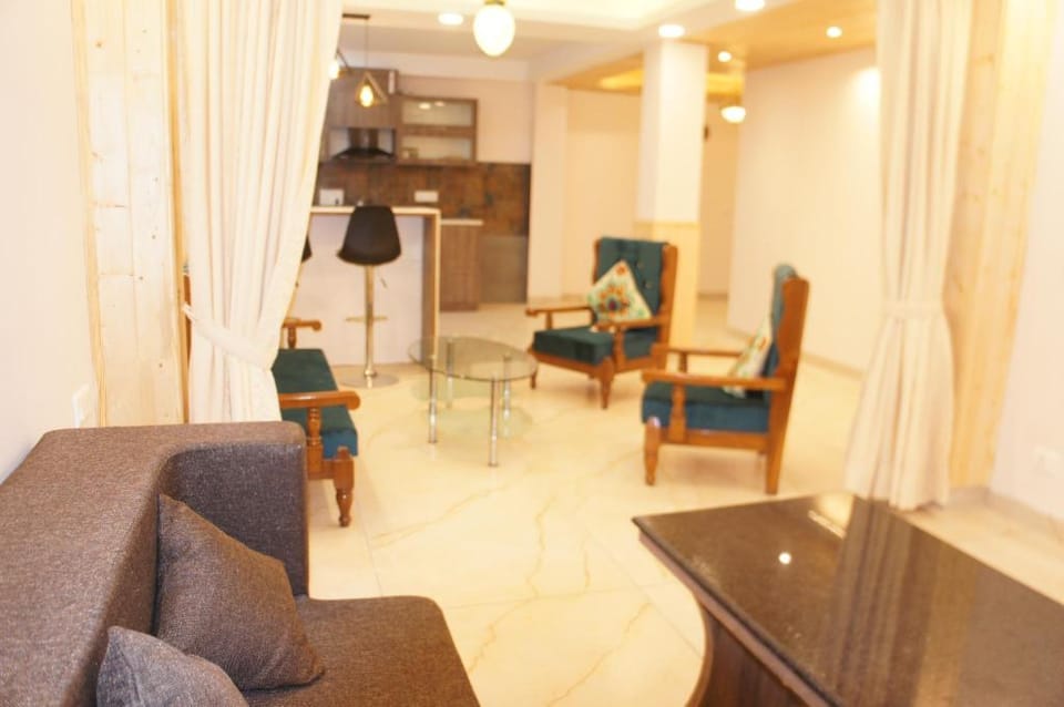 CLUB HOUSE APARTMENTS Near Mall Road  Apartment in Shimla