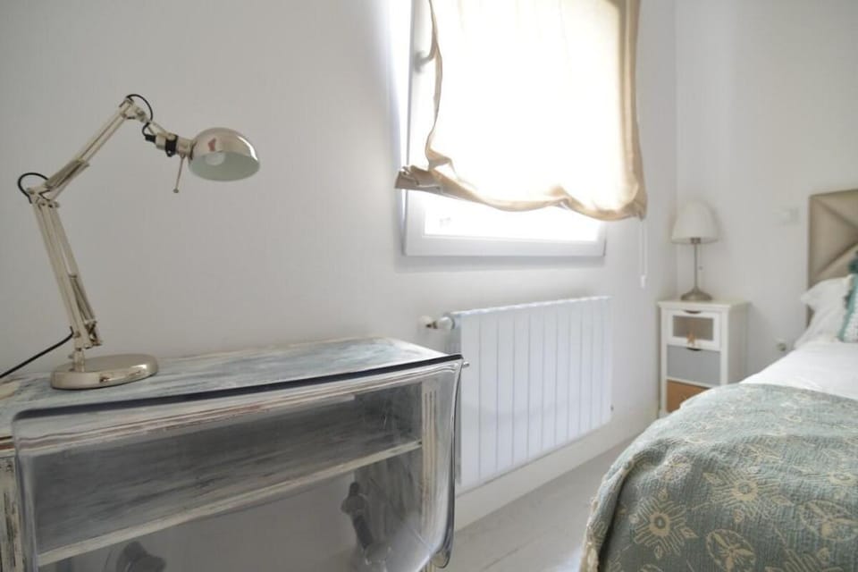 Apartamento en centro de Santander. Garaje Vacation rental in Santander