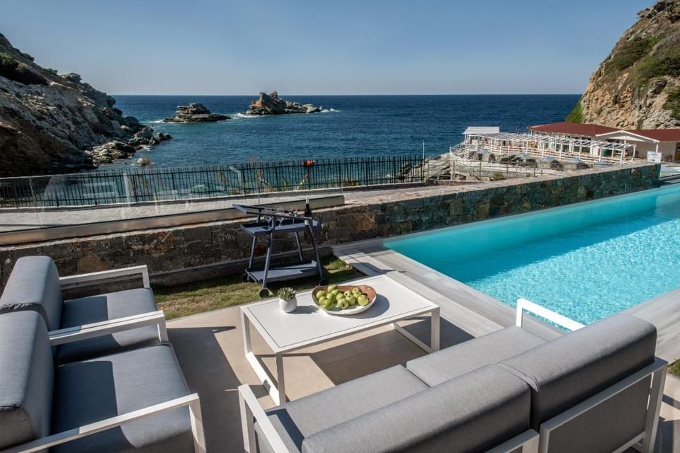 Made By The Sea Villas 12 BDRM Apartment in Crete