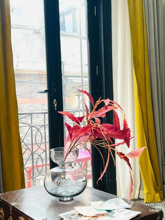 loft市中心老洋房 精装温馨 Apartment in Shanghai