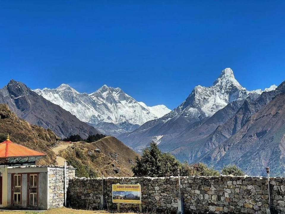 With a 360 degree Panoramic view of the mountains Apartment in Nepal
