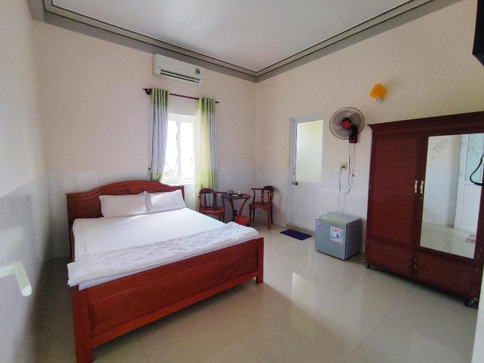 An Phu Hotel - Dao Phu Quy Apartment in Bình Thuận Province