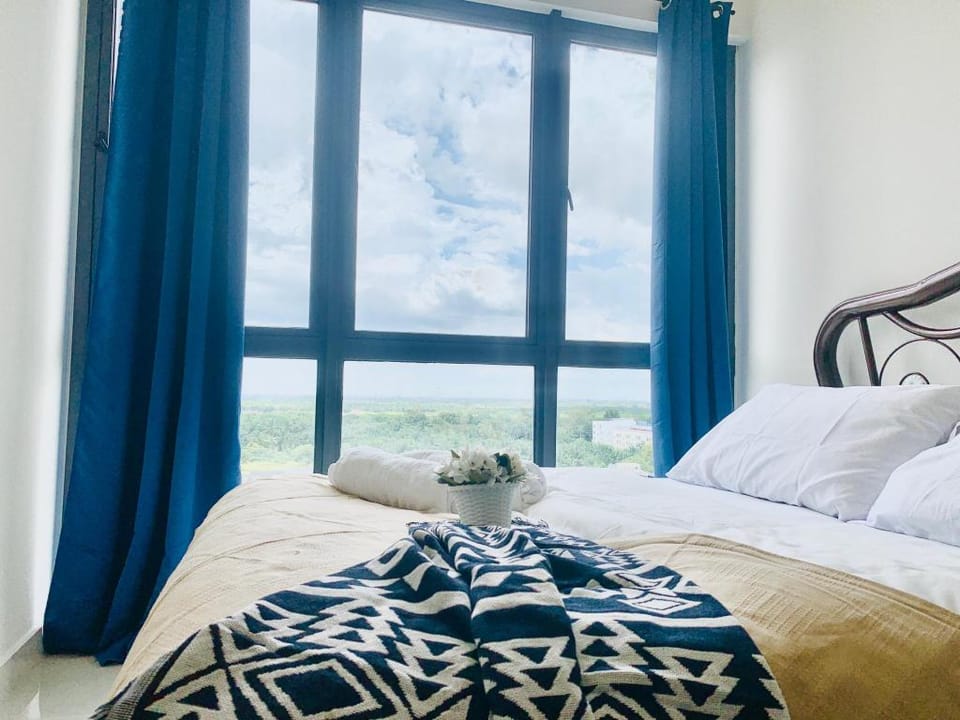 Core Soho Suite by BKA STAYCATION #KLIA1 #KLIA2 Vacation rental in Selangor, Malaysia