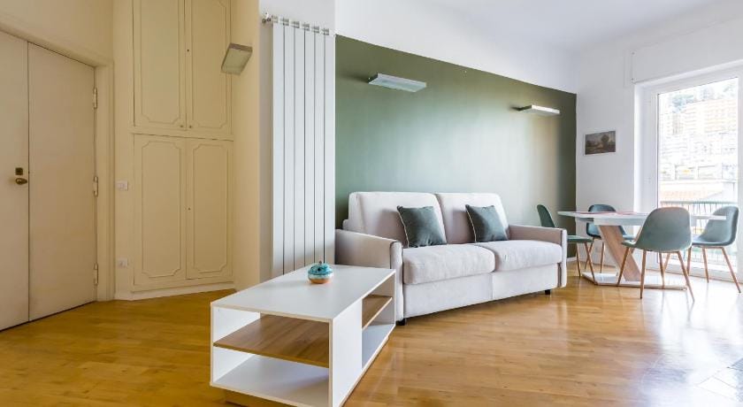Chiaia Mon Amour Elegant Flat by Napoliapartments Apartment in Naples