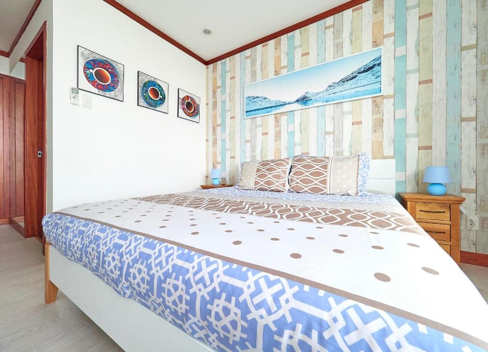 Zorohome 1-100 sqm City Center Stunning-view condo Apartment in Da Nang