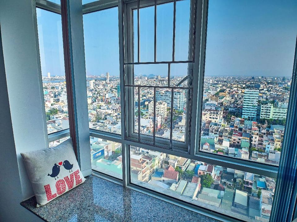 Zorohome 1-100 sqm City Center Stunning-view condo Apartment in Da Nang