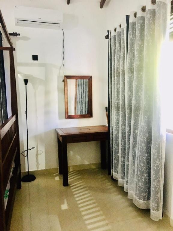 Sathis guesthouse  Villa in Southern Province