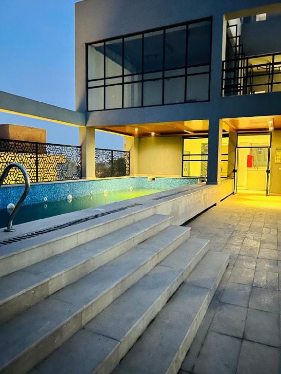 One Bedroom Luxury Apartment 1 Bed Vacation rental in Lahore