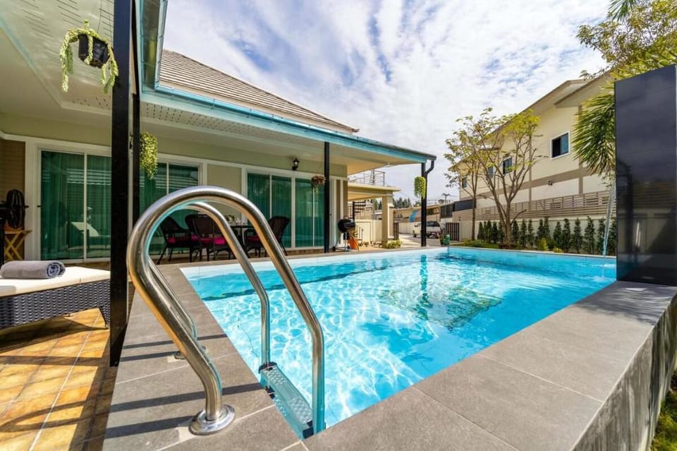 New 2 Bedroom Pool Villa (C882) Villa in Hua Hin District