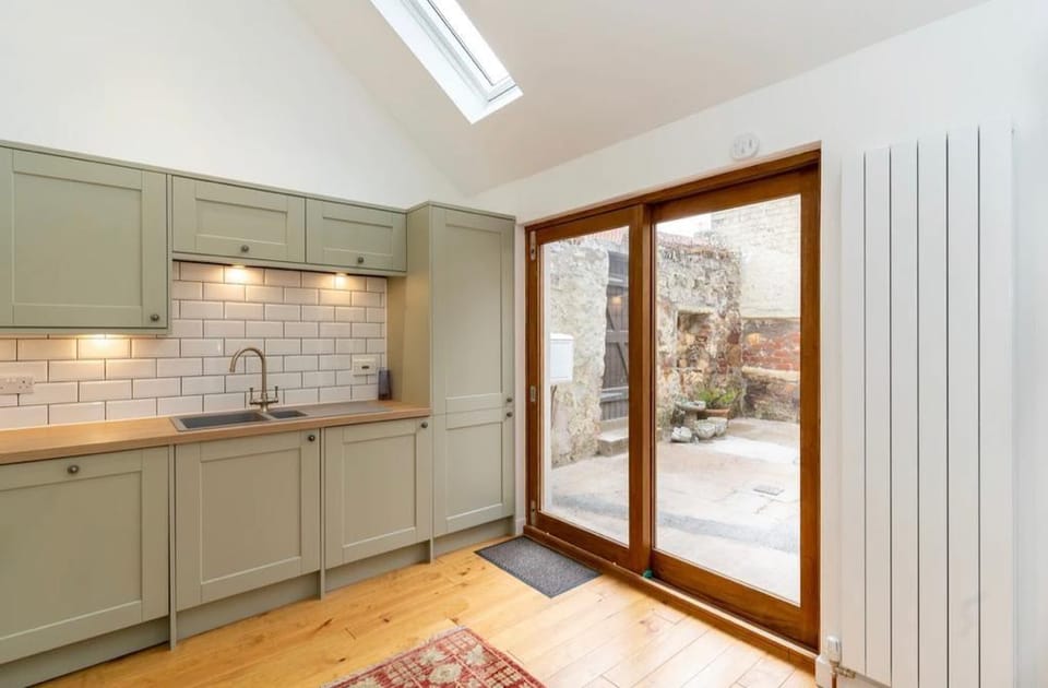 Seahorses Cottage  - Sleeps 8 Vacation rental in Scotland