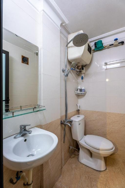 Holly's Fika Studio*Projector*Balcony*Old Quarters Vacation rental in Hanoi