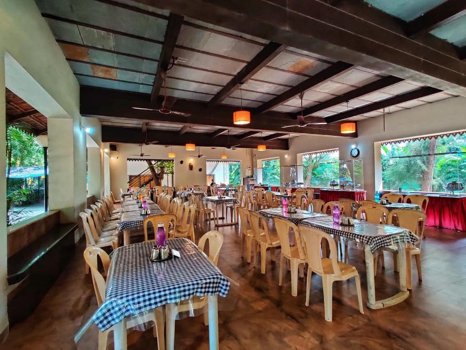 Pinewood Resort Hotel in Mumbai
