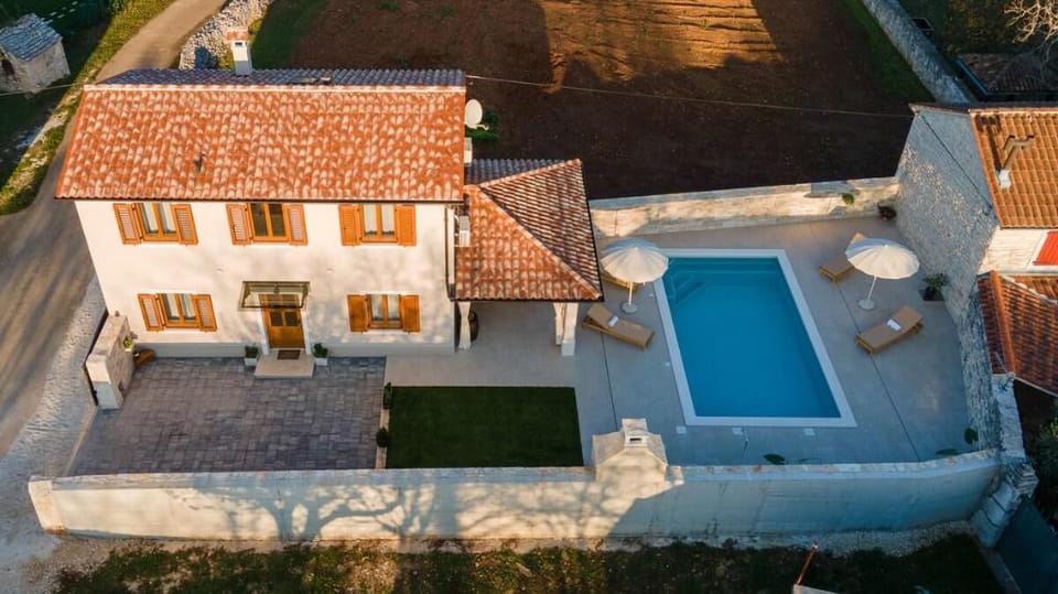Villa NIMA - Holiday house with private pool Villa in Istria County