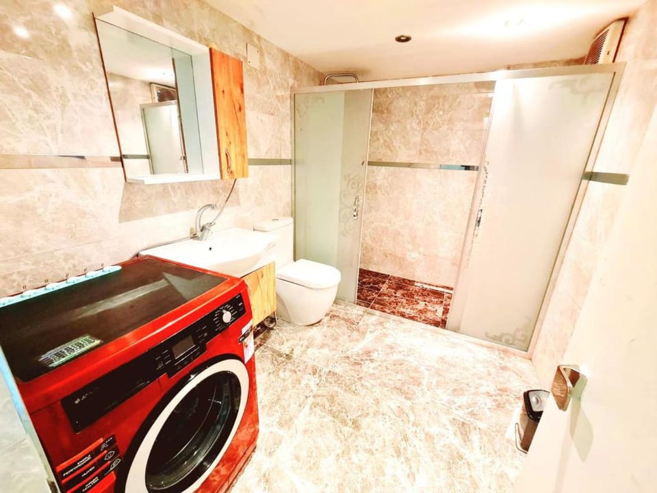 The city center and all services make life easy Apartment in Greece