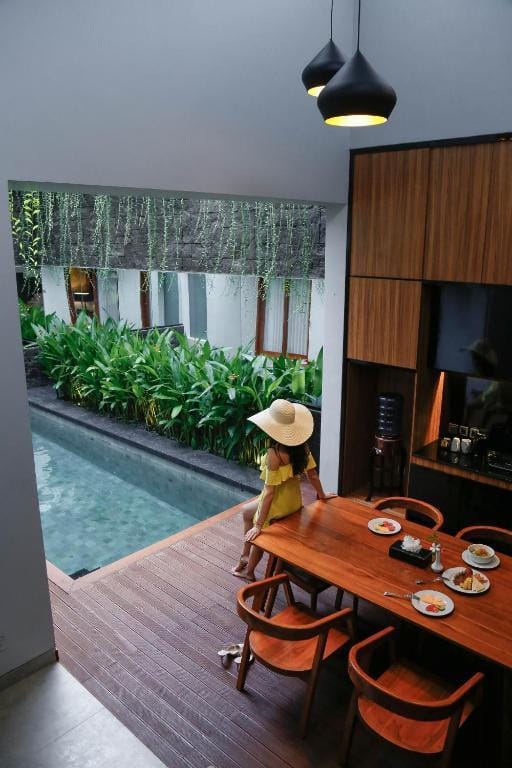The 2 Bedroom Villa W/Pool In Nusa Dua Vacation rental in Kuta Selatan