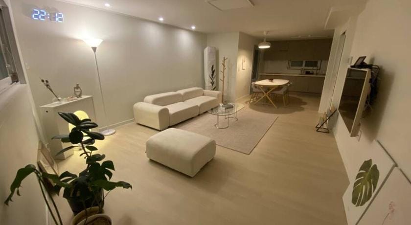Stay Ami #GamcheonCultureVillage#Nampodong#Family Vacation rental in Busan