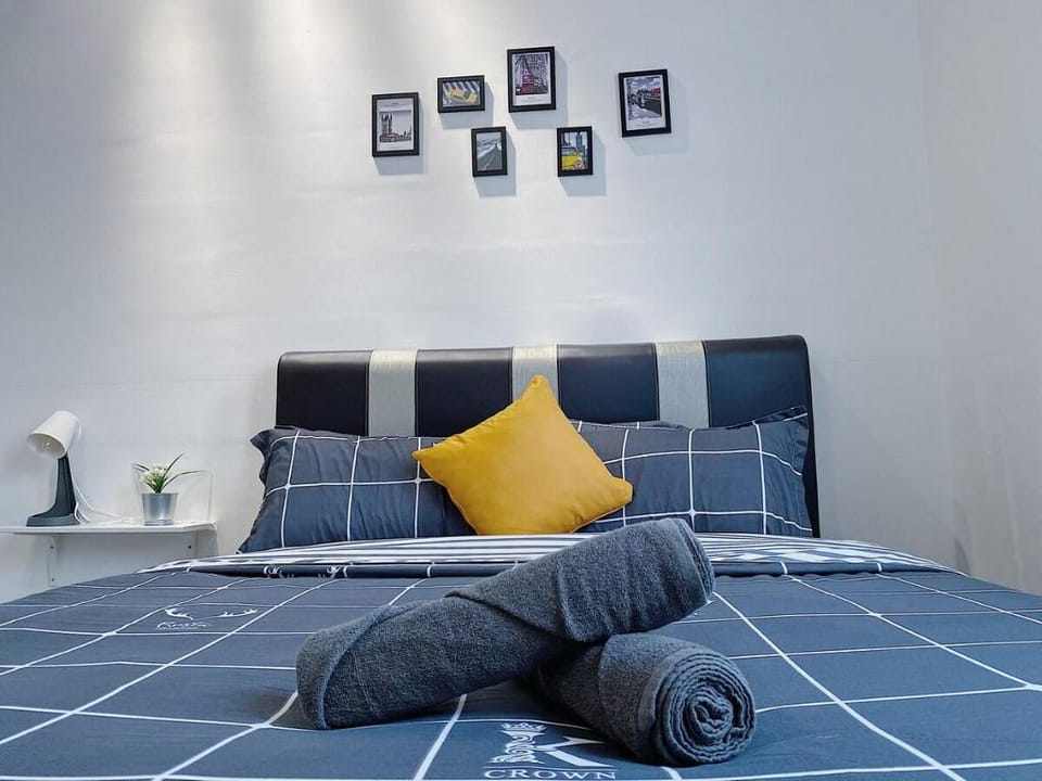 Desaru Twin Home 32pax (2 units) KTV-Netflix-BBQ Vacation rental in Johor