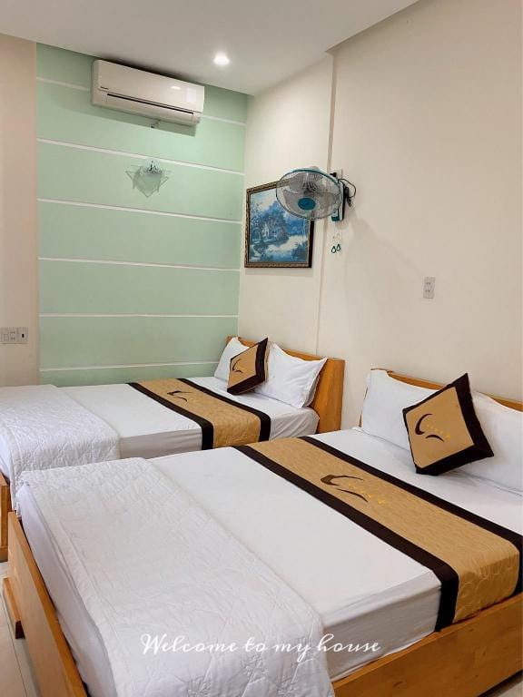 Thanh Tùng Hotel Vacation rental in Vietnam