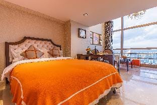 View duplex double bed suite Apartment in China
