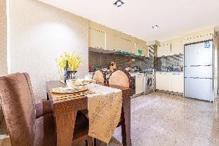 View duplex double bed suite Apartment in China