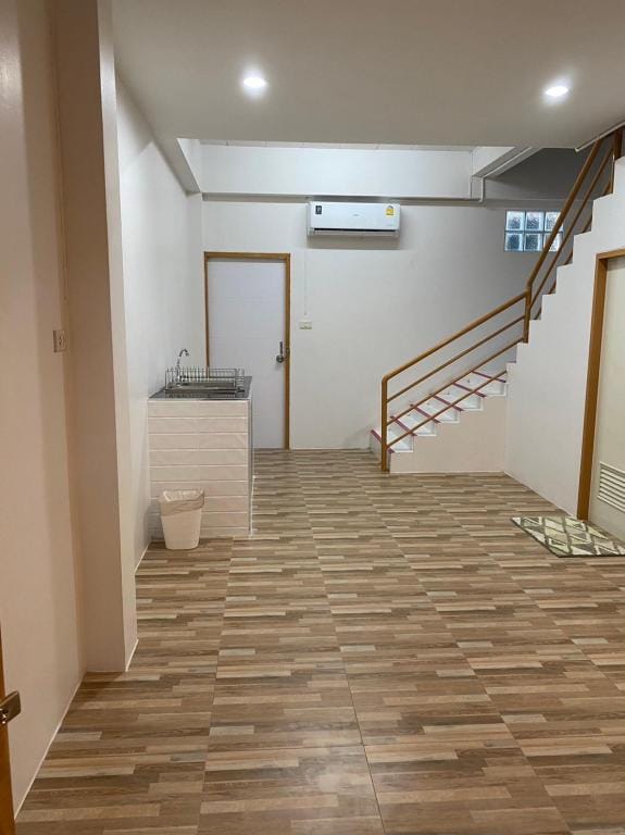 Minumal place Apartment in Laos