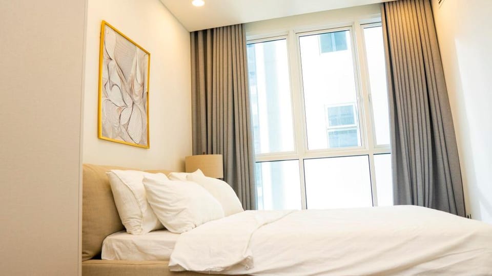 Sky Villas in Centre HCMC - Joyful Place Apartment in Ho Chi Minh City