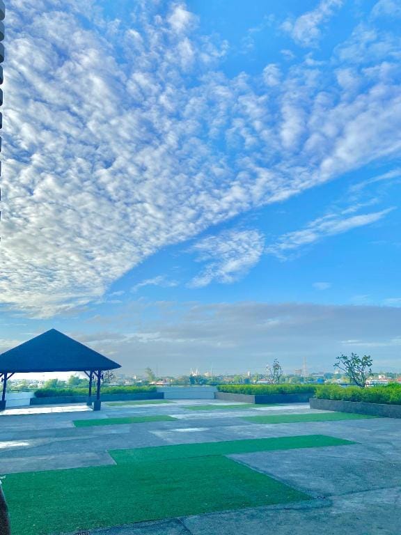 AMIRAH'S PLACE  (MONACO 1031 POOL VIEW ) Apartment in Calabarzon