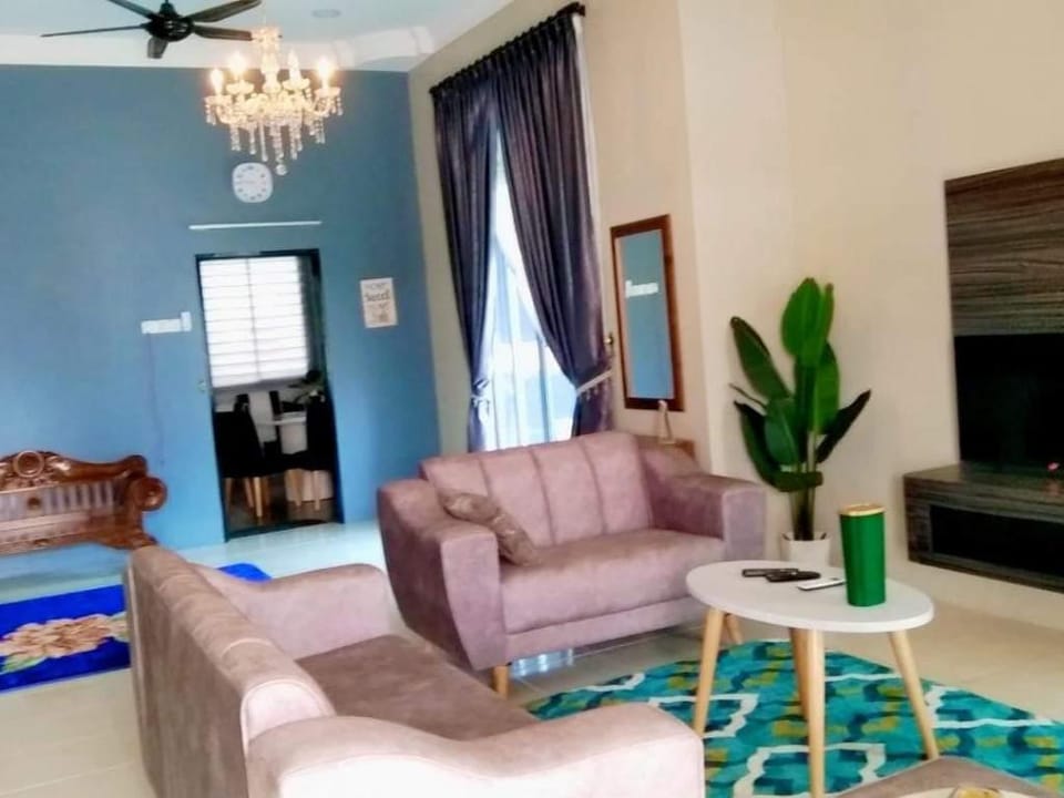 HOMESTAY TAMAN SENTOSA Vacation rental in Pahang, Malaysia