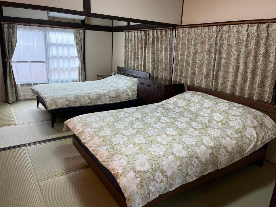 Romanyadohanamachi Vacation rental in Hiroshima Prefecture