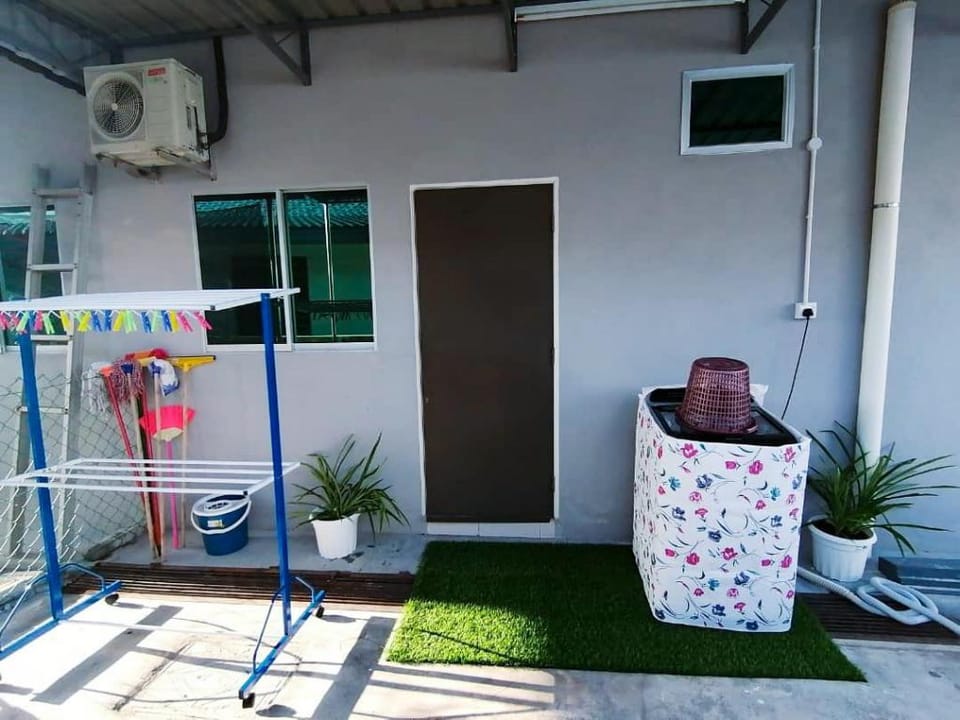 mimi homestay jalan langgar kedah Vacation rental in Kedah