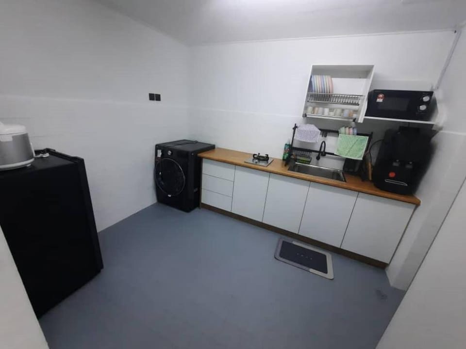 XHQ Home Stay - Bay View Condominium (Blok B-9-2 ) Vacation rental in Port Dickson