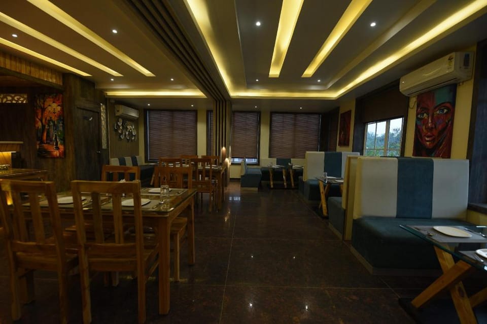 Hotel Lakefront Hotel in India