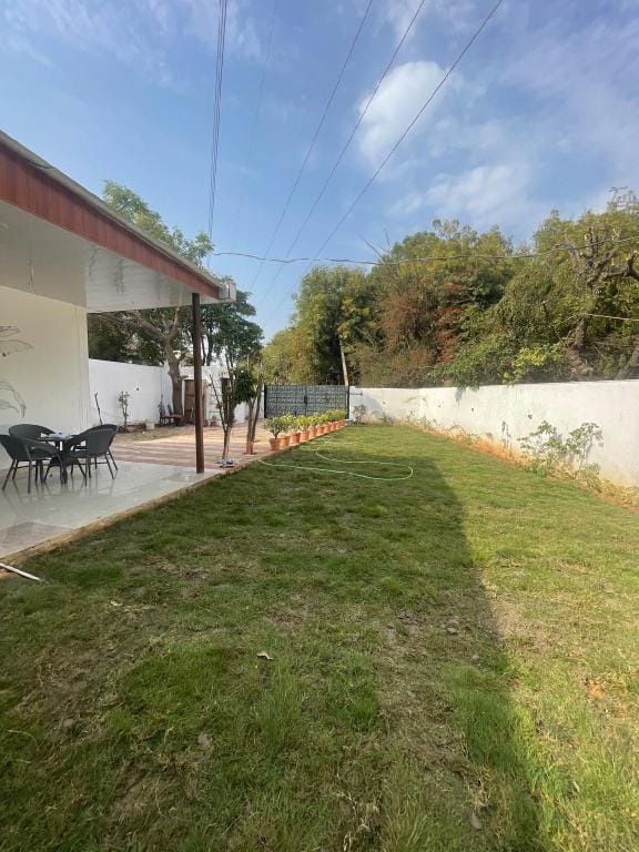 Sun ‘n Shade Vacation rental in New Delhi