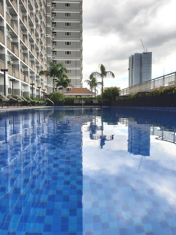Cozy Condo by Ms. P with parking Vacation rental in Pasay