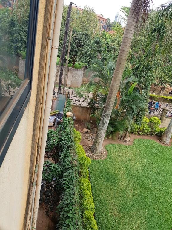 Spacious 3 Bedroom Condo Bugolobi (Immersion 1) Vacation rental in Kampala