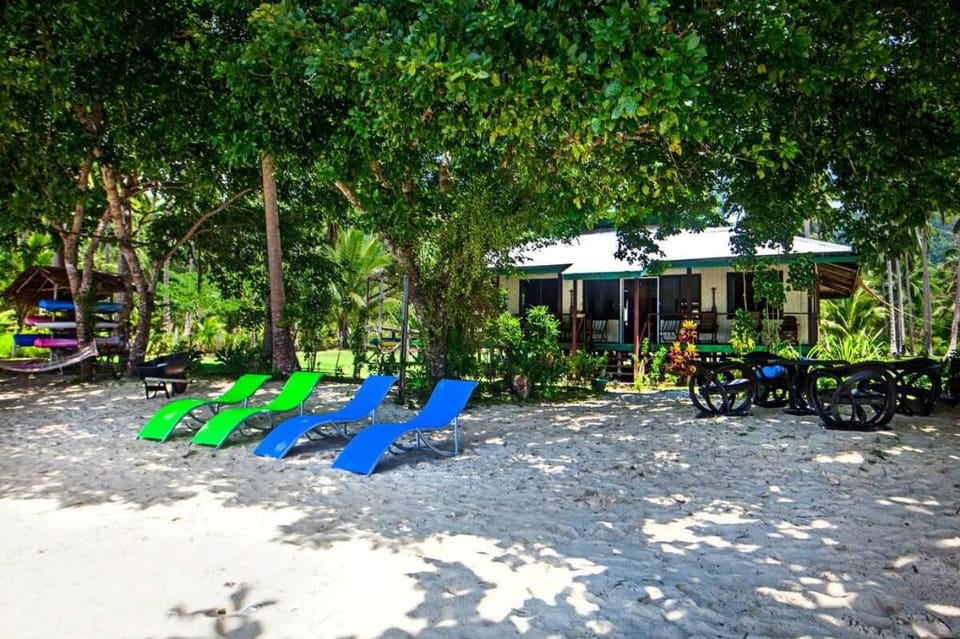 Gilligans Port Barton Palawan. Vacation rental in San Vicente