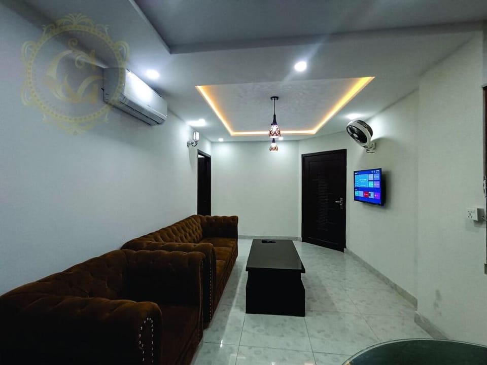 The Grand View Hotel Vacation rental in Lahore