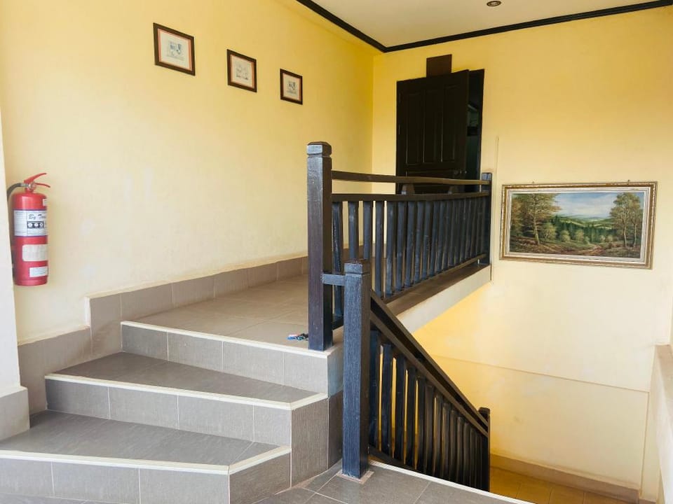 Tranquil Apartment/a big living room+a bed room Apartment in Vientiane